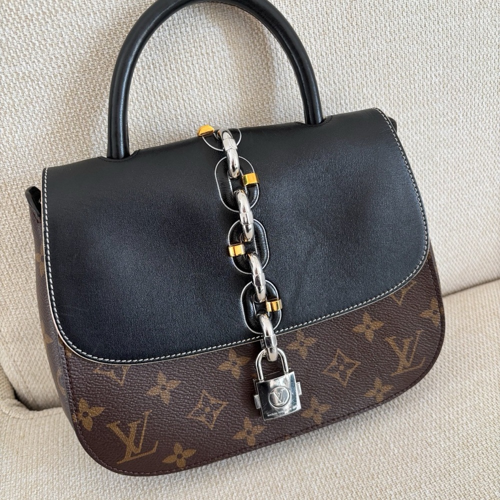 Louis Vuitton Calfskin Monogram Chain It Bag PM Black
